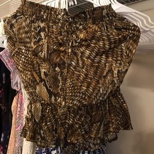 🌞🌻NEW LISTING🌞🌻Beautiful Cache Top